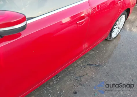 2015 Volkswagen Jetta 1.8T Se from USA, damaged, VIN 3VWD07AJ0FM289241